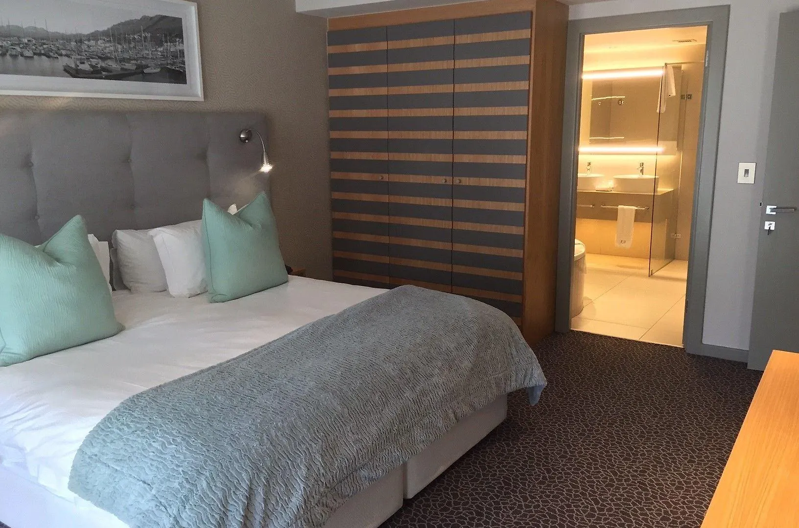 ****  Krystal Beach Hotel South Africa