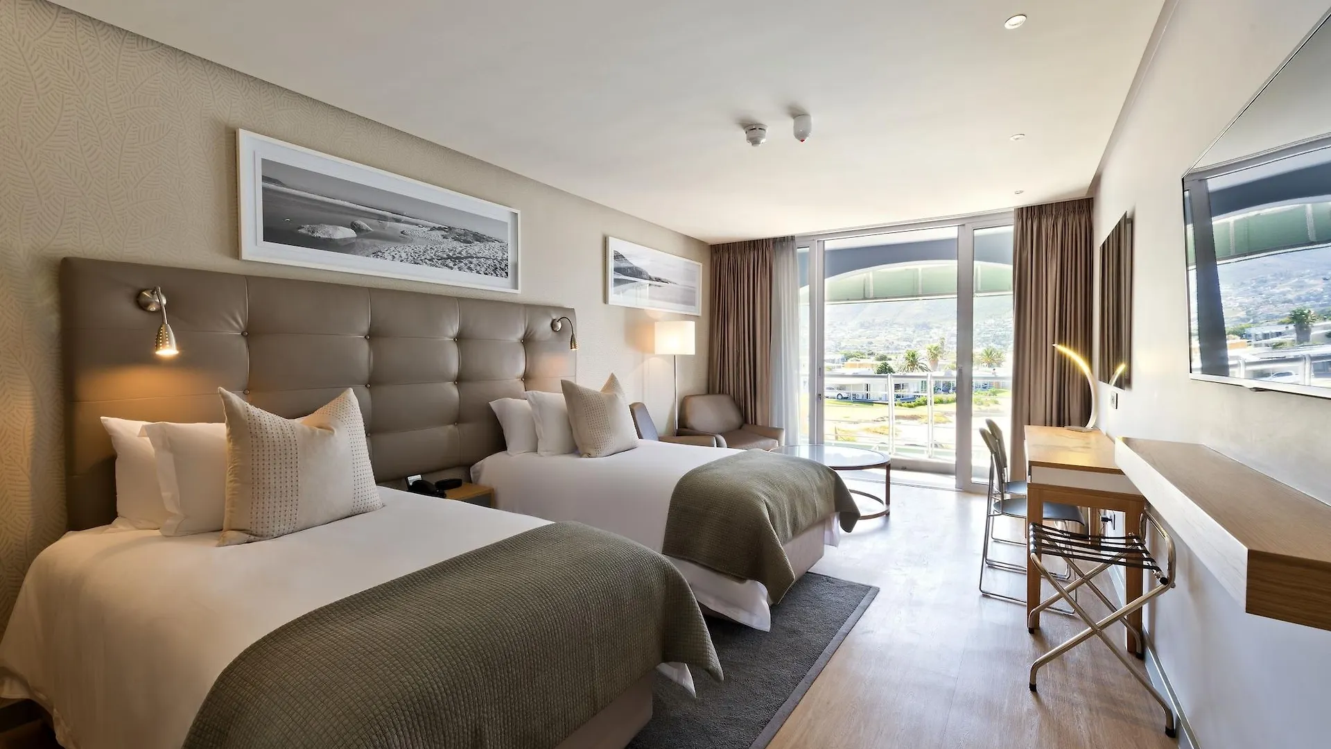****  Krystal Beach Hotel South Africa