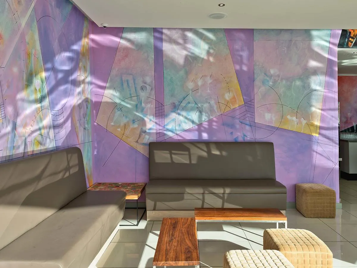 Krystal Beach Hotel 4*, Gordons Bay