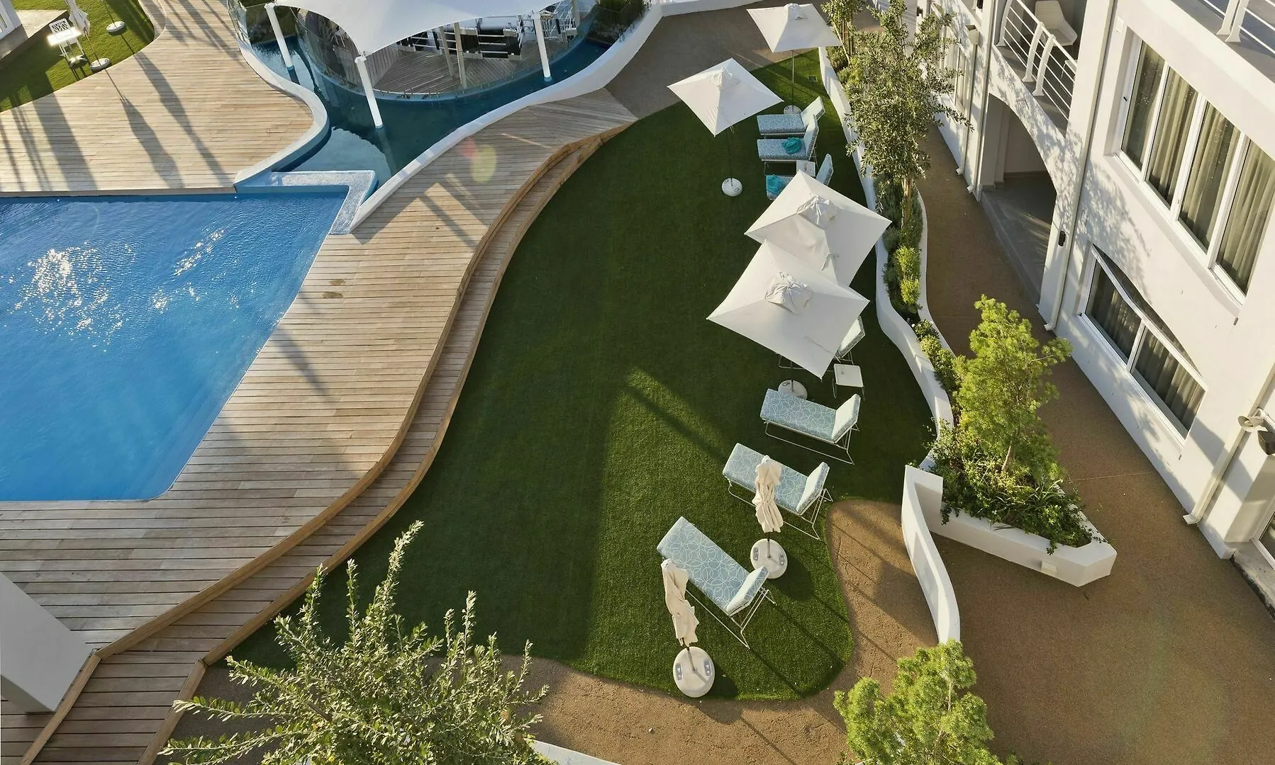 ****  Krystal Beach Hotel South Africa
