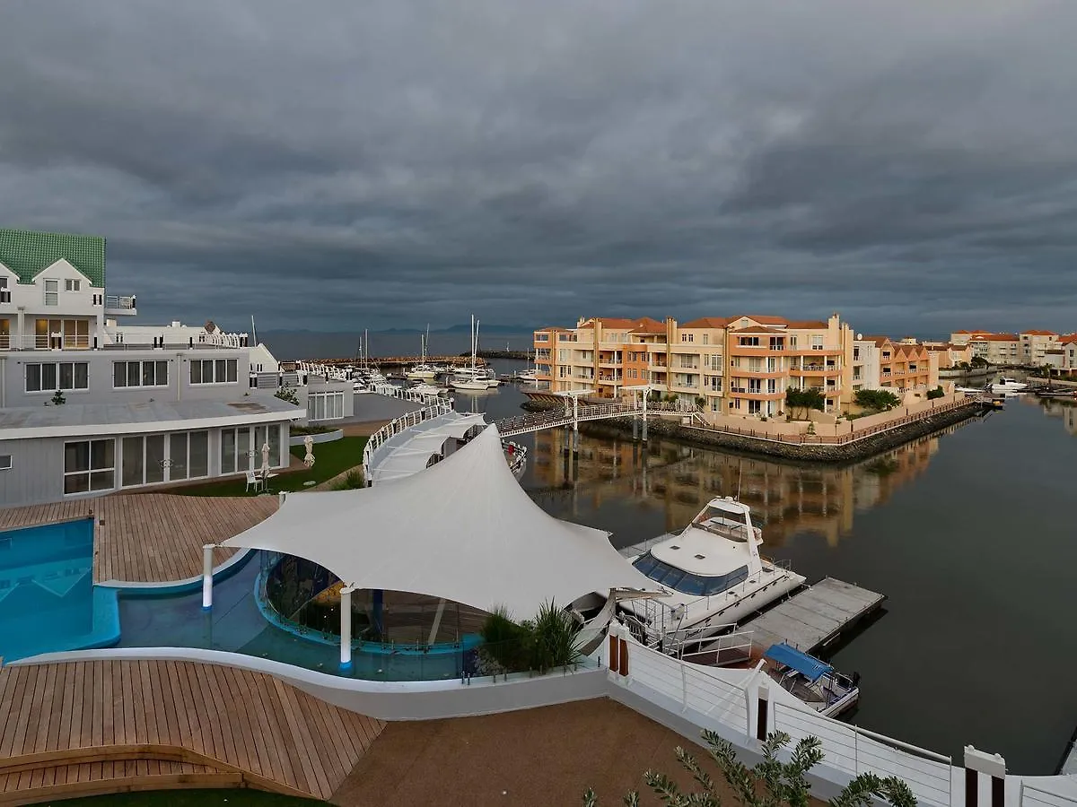 Krystal Beach Hotel  Gordons Bay