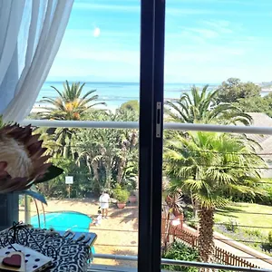 Apartment18lifestyle Beachfront Gordons Bay